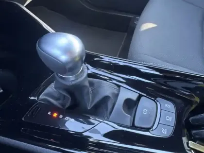 Photo 15 Toyota C-HR 1.8 Hybride 122 Edition