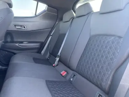 Photo 17 Toyota C-HR 1.8 Hybride 122 Edition