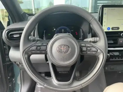 Photo 7 Toyota Yaris Hybride 1.5 HYBRID 130H DESIGN AUTO 2WD