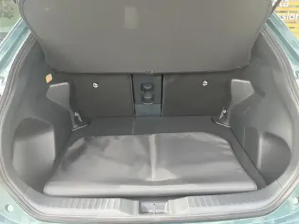 Photo 16 Toyota Yaris Hybride 1.5 HYBRID 130H DESIGN AUTO 2WD