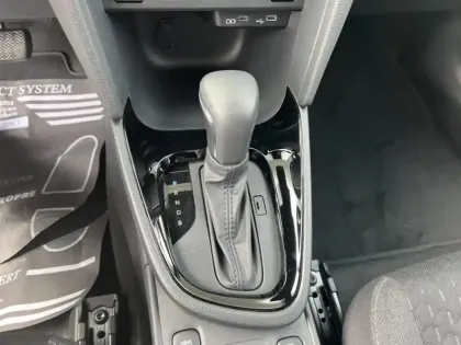 Photo 12 Toyota Yaris Hybride 1.5 HYBRID 130H DESIGN AUTO 2WD