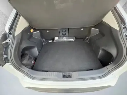 Photo 15 Toyota Yaris Hybride 1.5 HYBRID 116H COLLECTION AWD AUTO