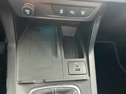 Photo 21 Ford Puma Gén. II Ph2 Titanium Business 5