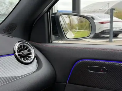 Photo 33 Mercedes GLA 250 e AMG Line