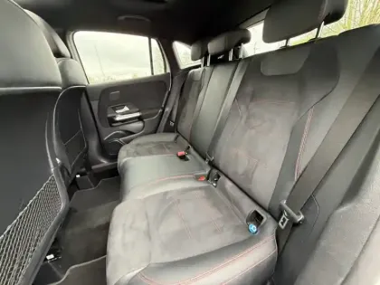 Photo 21 Mercedes GLA 250 e AMG Line