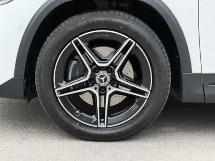 Photo 11 Mercedes GLA 250 e AMG Line