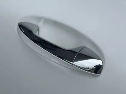 Photo 27 Mercedes GLA 250 e AMG Line