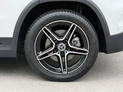 Photo 13 Mercedes GLA 250 e AMG Line