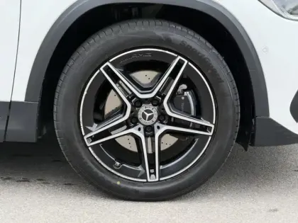 Photo 12 Mercedes GLA 250 e AMG Line