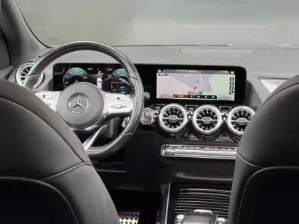 Photo 18 Mercedes GLA 250 e AMG Line