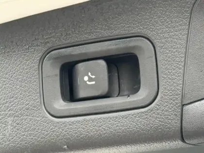 Photo 20 Mercedes GLA 250 e AMG Line