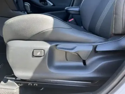 Photo 12 Toyota Yaris Hybride 116H Trail 2WD MY22