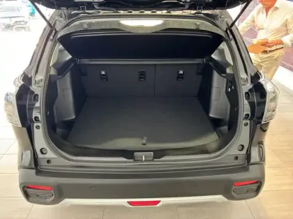 Photo 10 Suzuki S-Cross 1.4 Boosterjet Hybrid 110ch Style MY25