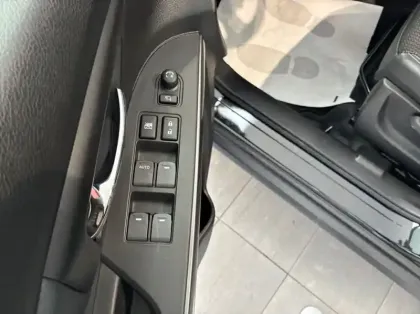 Photo 5 Suzuki S-Cross 1.4 Boosterjet Hybrid 110ch Style MY25