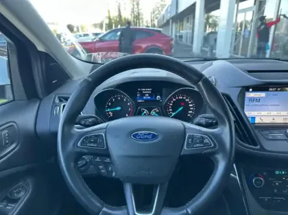 Photo 6 Ford Kuga 1.5 Flexifuel-E85 150ch Stop&Start Titanium 4x2 Euro6.2