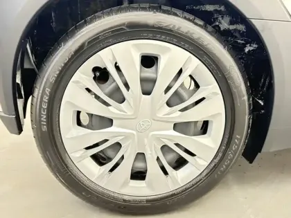 Photo 8 Toyota Aygo Gén. I Ph1 Dynamic 5