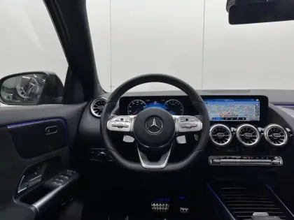 Photo 19 Mercedes GLA 250 e AMG Line