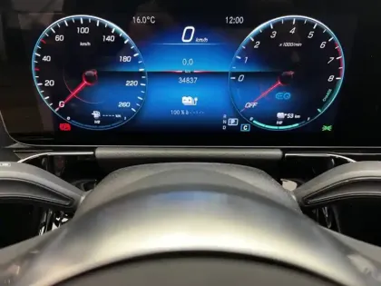 Photo 11 Mercedes GLA 250 e AMG Line