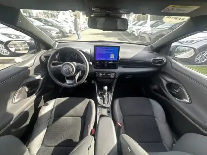Photo 10 Toyota Yaris Hybride 130h GR SPORT