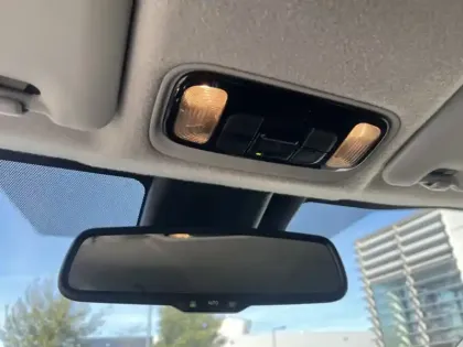 Photo 16 Toyota Yaris Hybride 116h Design MY22