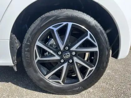 Photo 10 Toyota Yaris Hybride 116h Design MY22