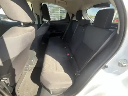 Photo 8 Toyota Yaris Hybride 116h Design MY22