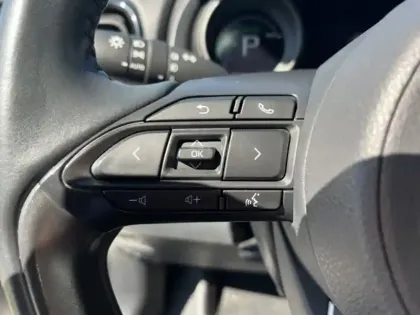 Photo 13 Toyota Yaris Hybride 116h Design MY22