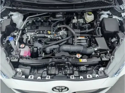 Photo 24 Toyota Yaris Gén. IV Ph1 NG Design 5