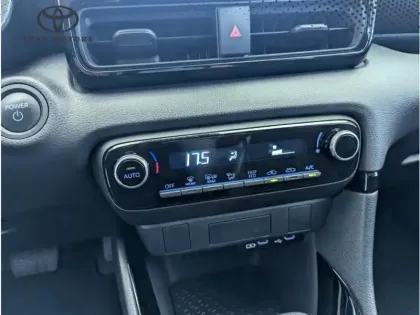 Photo 20 Toyota Yaris Gén. IV Ph1 NG Design 5