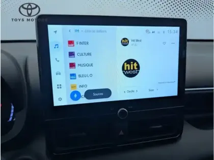 Photo 19 Toyota Yaris Gén. IV Ph1 NG Design 5