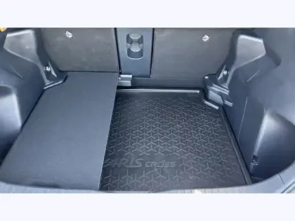 Photo 10 Toyota Yaris Gén. I Ph1 Design 5