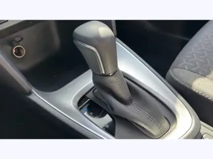 Photo 25 Toyota Yaris Gén. I Ph1 Design 5