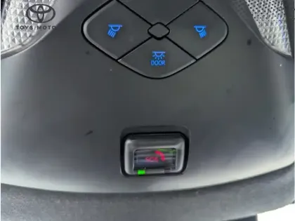 Photo 24 Toyota C-HR Gén. I Ph2 Graphic 5