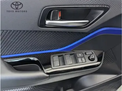 Photo 14 Toyota C-HR Gén. I Ph2 Graphic 5