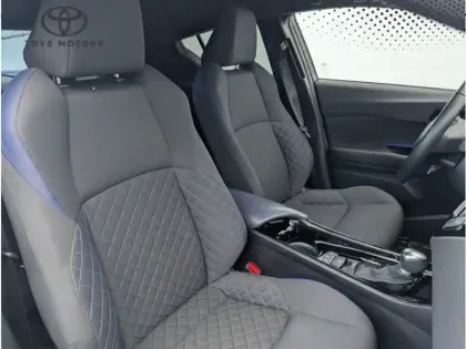 Photo 11 Toyota C-HR Gén. I Ph2 Graphic 5