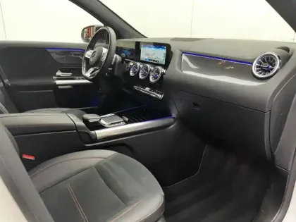 Photo 15 Mercedes GLA 200 AMG Line