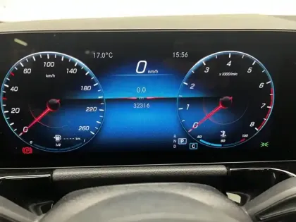 Photo 11 Mercedes GLA 200 AMG Line