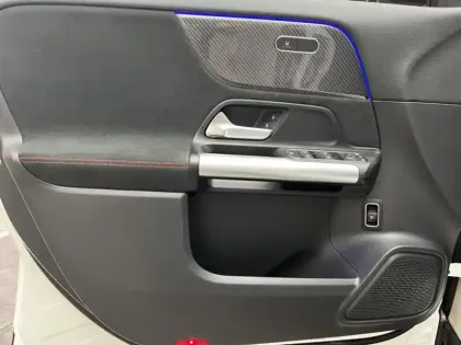 Photo 12 Mercedes GLA 200 AMG Line