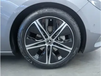 Photo 12 Mercedes Classe B 180 d Progressive Line