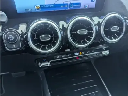 Photo 20 Mercedes Classe B 180 d Progressive Line