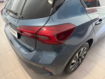 Photo 21 Ford Focus Gén. IV Ph2 Titanium X Business 5