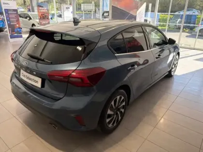 Photo 25 Ford Focus Gén. IV Ph2 Titanium X Business 5