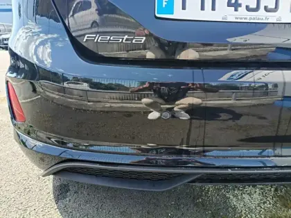 Photo 15 Ford Fiesta Gén. V Ph1 ST-Line 5