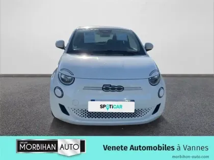 Photo 27 Fiat 500 3+1 E 95 CH