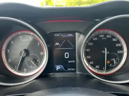 Photo 10 Suzuki Swift  1.2 Dualjet Hybrid 83ch Pack