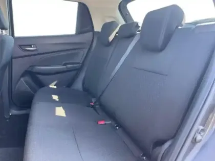 Photo 7 Suzuki Swift  1.2 Dualjet Hybrid 83ch Pack