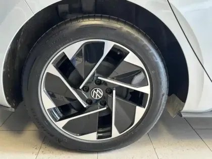 Photo 6 Volkswagen Id.3  204ch Pro Performance 58 kWh Business