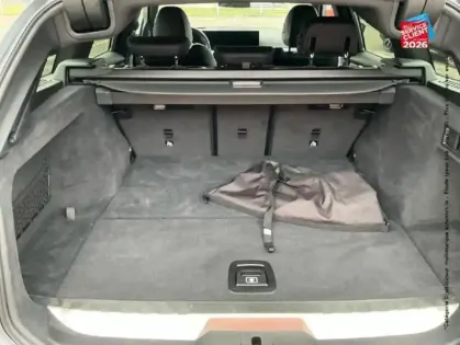 Photo 13 BMW Serie 3 Série 3 Touring 330eA xDrive 292ch M Sport