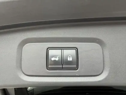 Photo 5 Nissan Qashqai Gén. III (J12) Ph1 Tekna 5