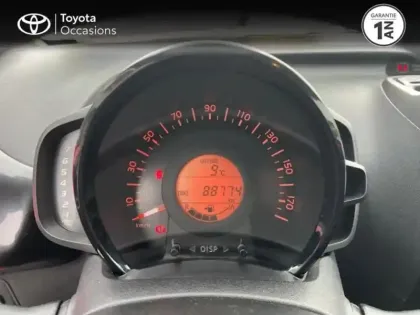 Photo 13 Toyota Aygo Gén. II Ph1 x-cite 4 5